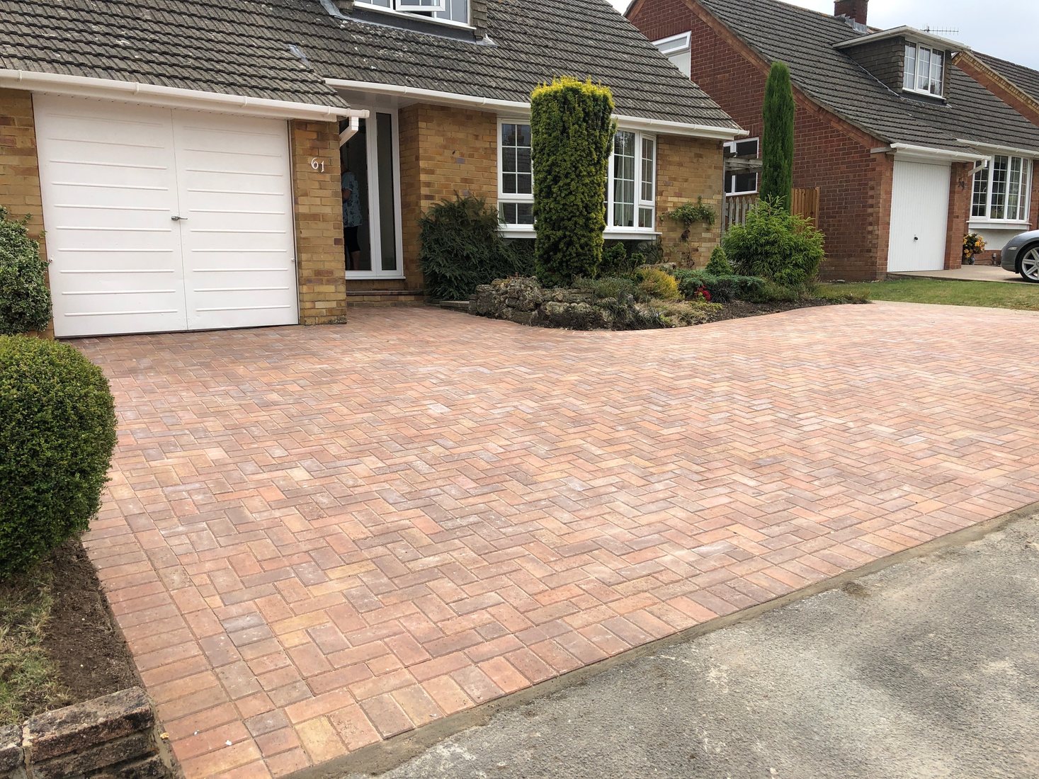 Driveways project by Stonecrest Paving and Landscaping